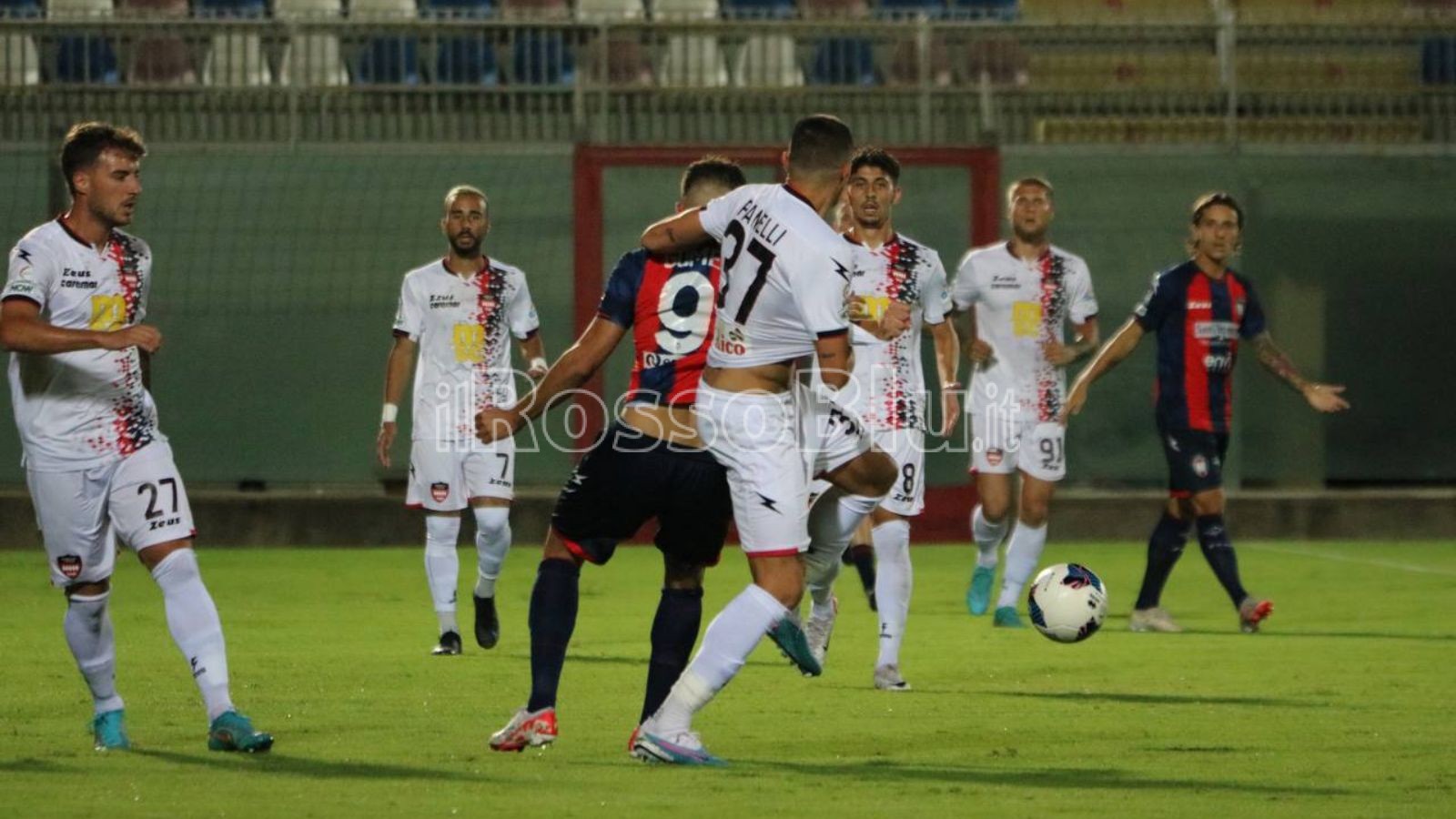 – 05ª Giornata – Crotone vs Sorrento 1-0 – Gomez azione – (Fc Crotone 21.09.2023)