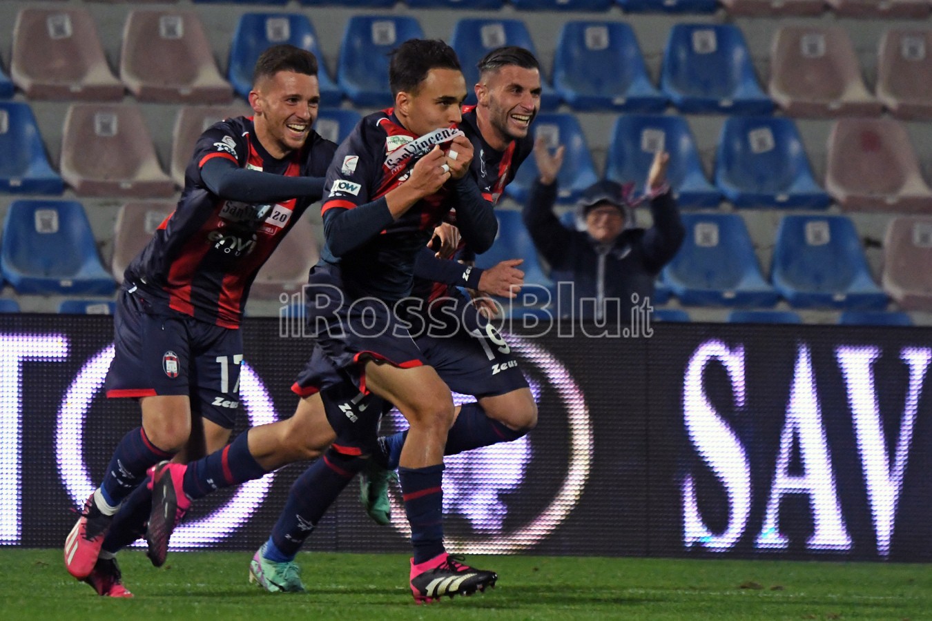 _ 20 Giornata _ Crotone vs Catania 3_0 _ Esultanza Vinicius gol _ (Rosito Andrea 07.01.2024)